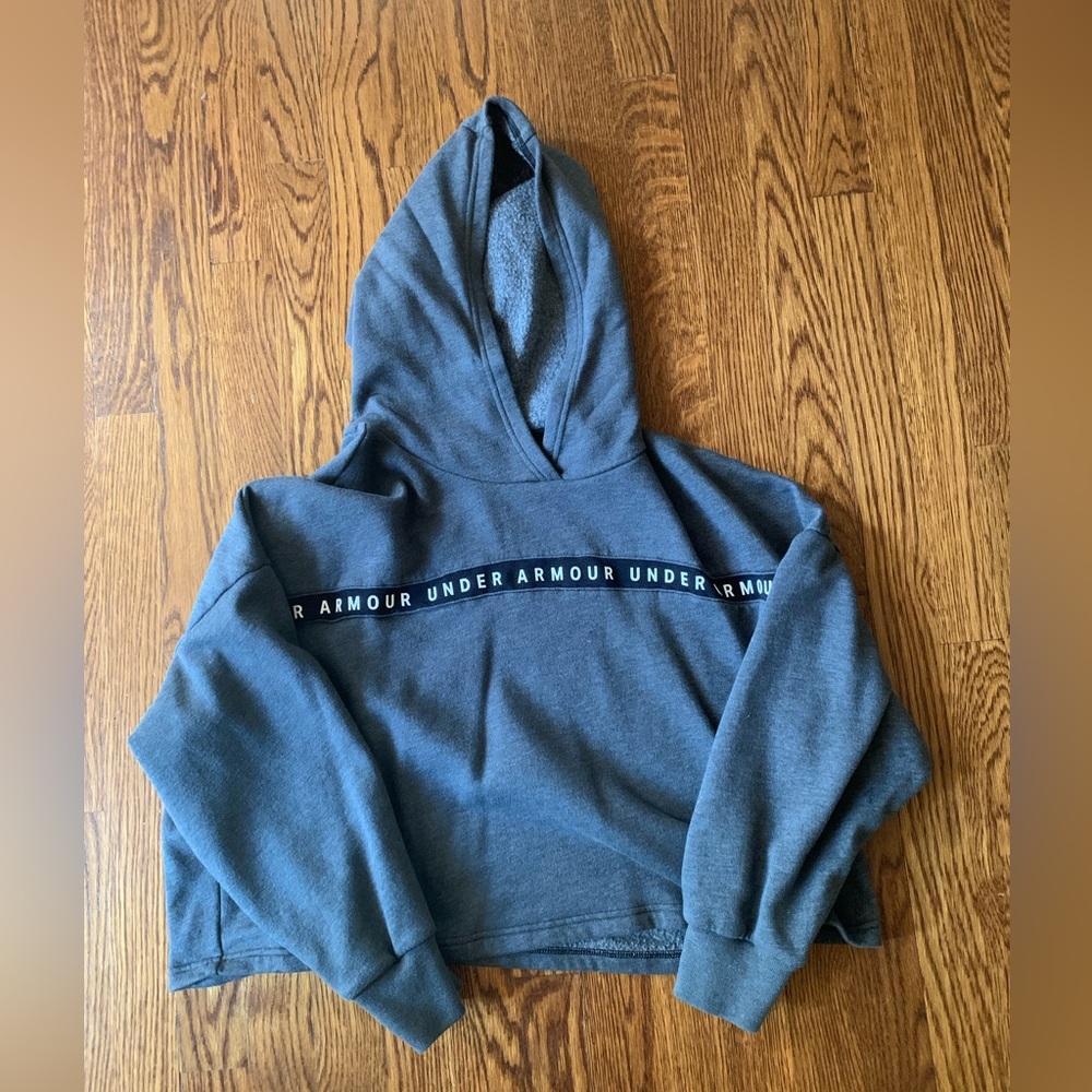 Under Armor Cropped Hoody